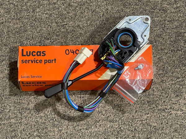 AAU4991 SWITCH H/L BLINK HORN B 09/76> LUCAS nos  INCLUDES DELIVERY