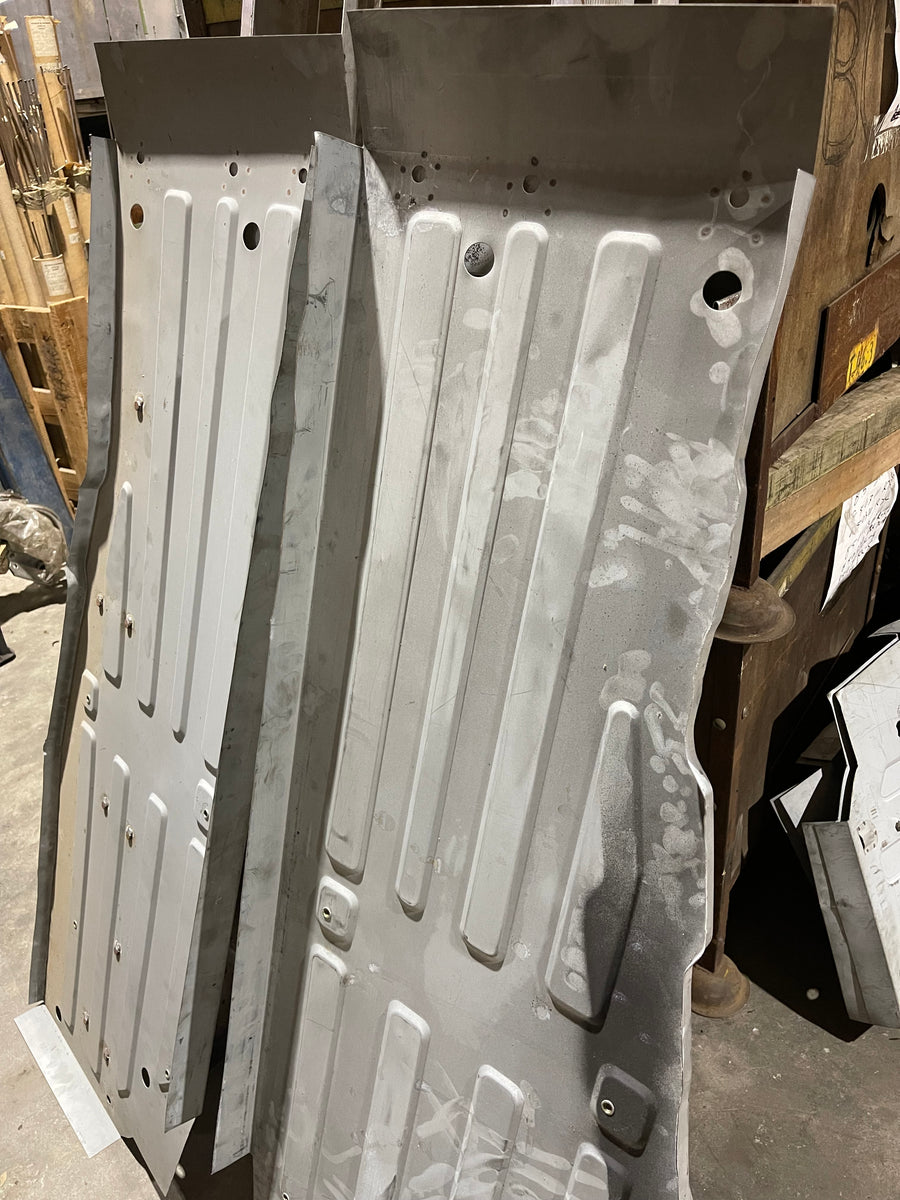 FLOOR PAN MGB MK2 ENGLISH TYPE HZA628Z HZA629Z UK PRODUCT PICK UP OR