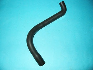 RADIATOR HOSE MGB V8 REAR PIP > HEATER - INCLUDES DELIVERY