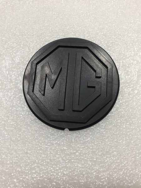 BADGE STEERING WHEEL MG LOGO MGB SEPTEMBER 1976 > - INCLUDES DELIVERY