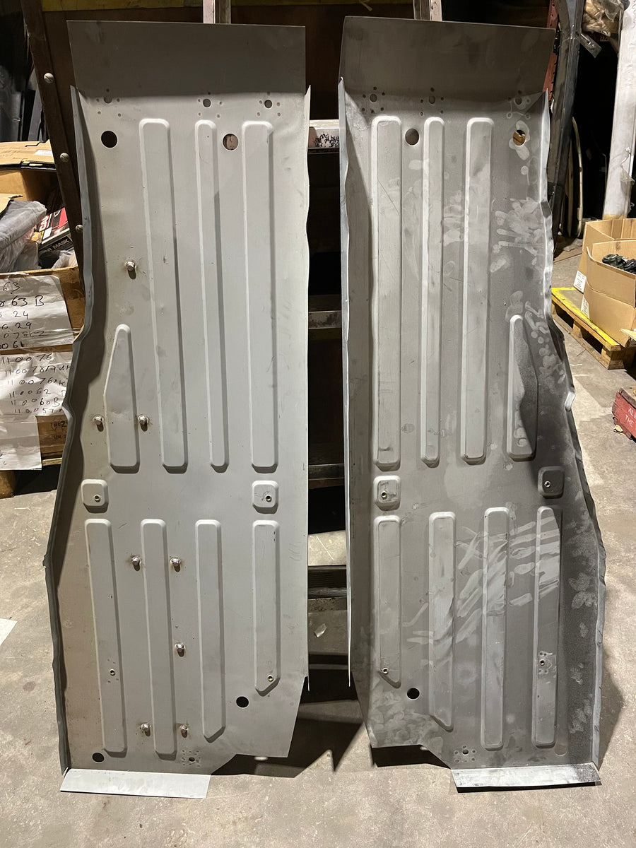 FLOOR PAN MGB MK2 ENGLISH TYPE HZA628Z HZA629Z UK PRODUCT PICK UP OR