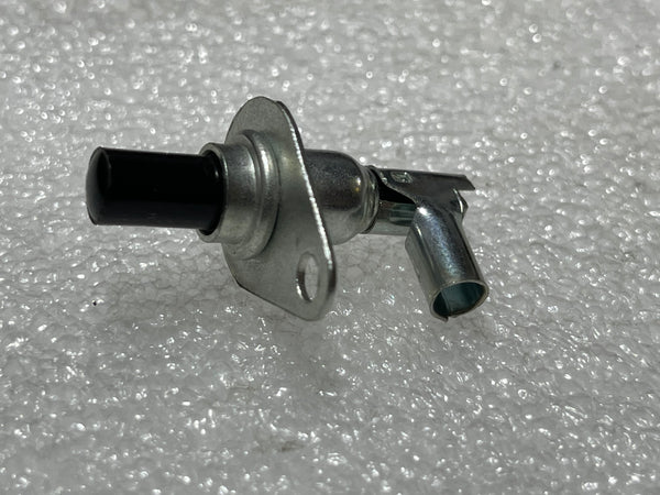 YUE10003 COURTESY SWITCH MINI 1977 > EARLY or LATE TYPE BULLET/SPADE CONNECTOR - INCLUDES DELIVERY